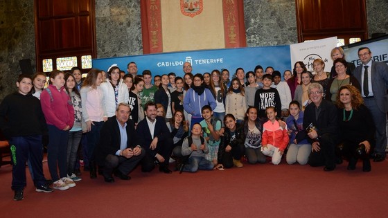 Imagen de El Cabildo presenta una aplicación elaborada por niños para conocer las obras del Museo Westerdahl