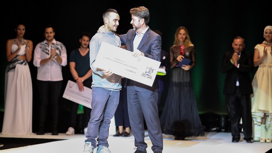 Imagen de Andrés Jarabo gana el VII Concurso de Jóvenes Diseñadores de Tenerife con su colección ‘Multimateria’