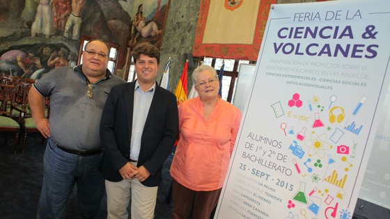 Imagen de El Cabildo acerca la ciencia a 2.500 niños de Canarias a través del conocimiento de los volcanes 