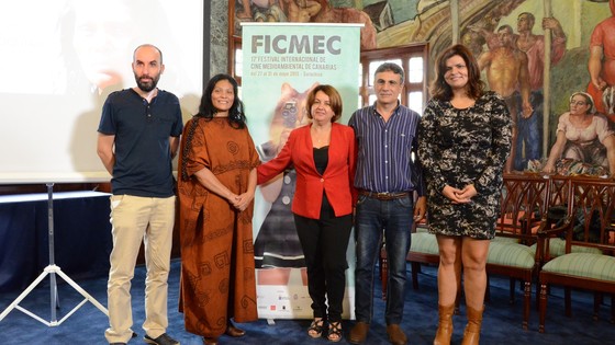 Imagen de El Cabildo presenta a la peruana Ruth Buendía, activista indígena por la defensa del ecosistema