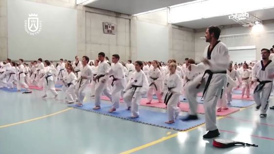 Imagen de El Cabildo fomenta la actividad física de las personas con discapacidad con el programa de Deporte Adaptado