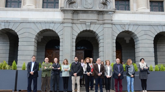 Imagen de El Cabildo muestra sus condolencias por los atentados de Bruselas 