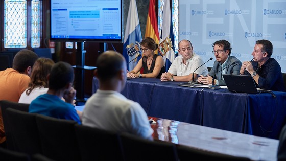 Imagen de El Cabildo promueve el emprendimiento en el sector agrario