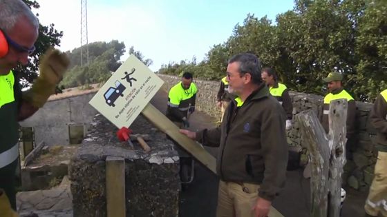 Imagen de Personal del Área de Medio Ambiente del Cabildo de Tenerife en Anaga. Area de Medio Ambiente del Cabildo de Tenerife