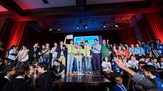 Imagen de Los equipos Aldeatron Robotix y Curiosity I, vencedores de la First Lego League Canarias 2017 