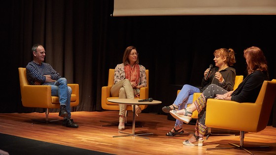 Imagen de La escritora Ángela Vallvey descubre en el Museo de la Ciencia y el Cosmos “una ventana abierta al universo”