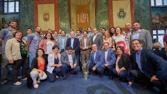 Imagen de El Cabildo felicita al Iberostar Tenerife “por el estado de felicidad e ilusión colectiva que hay en la Isla”