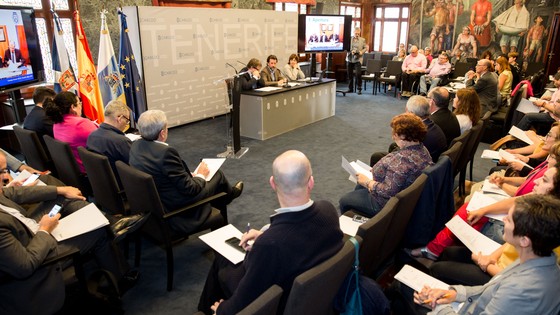 Imagen de El Cabildo y Radio ECCA colaboran para promover la inclusión social a través de la formación y el empleo