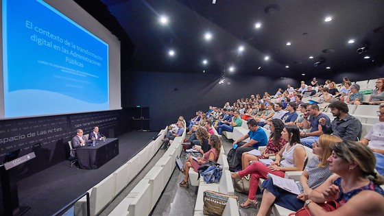 Imagen de El Cabildo impulsa la transformación digital de las administraciones locales de la Isla 