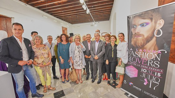 Imagen de Tenerife Moda del Cabildo deslumbra en la semana de la moda en La Laguna