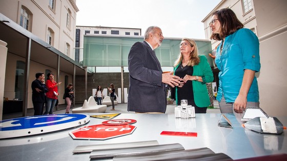 Imagen de El Cabildo y la Asociación de Latas de Bebidas fomentan el reciclaje con la exposición Cada lata cuenta