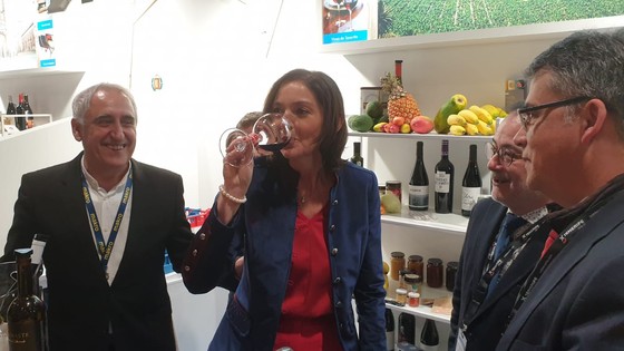 Imagen de La ministra Reyes Maroto destaca la alta calidad como destino gastronómico de Tenerife