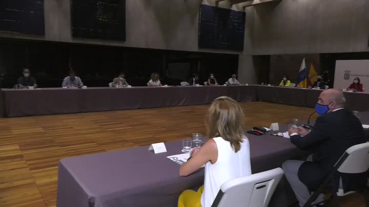 Imagen de Reunión de trabajo entre el presidente del Cabildo y la Ministra de Turismo