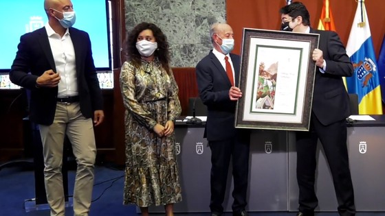 Imagen de El Cabildo homenajea el Día Insular de la Artesanía a Domingo Mesa, el último albardero