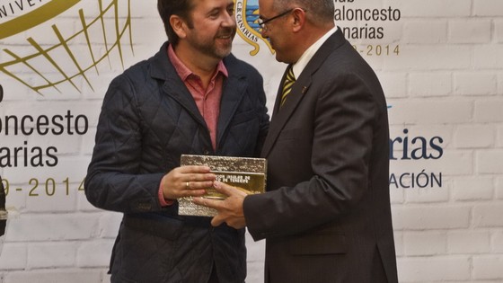 Imagen de El Cabildo participa en la exposición del 75 Aniversario del CB Canarias