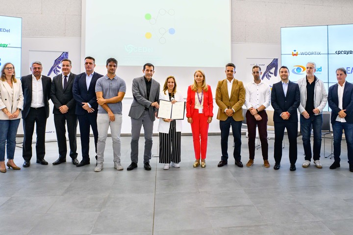 Imagen de El Cabildo facilita la empleabilidad de 195 personas con perfiles tecnológicos de alta cualificación