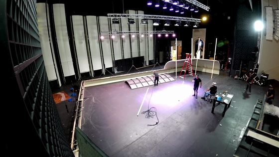 Imagen de Así se monta el escenario de Ariadne auf Naxos.mp4