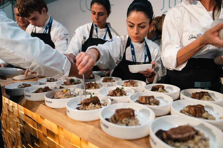 Imagen de Turismo de Tenerife lanza un curso gratuito sobre sostenibilidad en la cocina para profesionales de la restauración